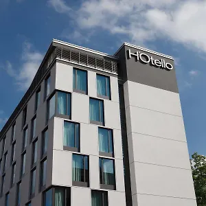 Hotel June Six West ***